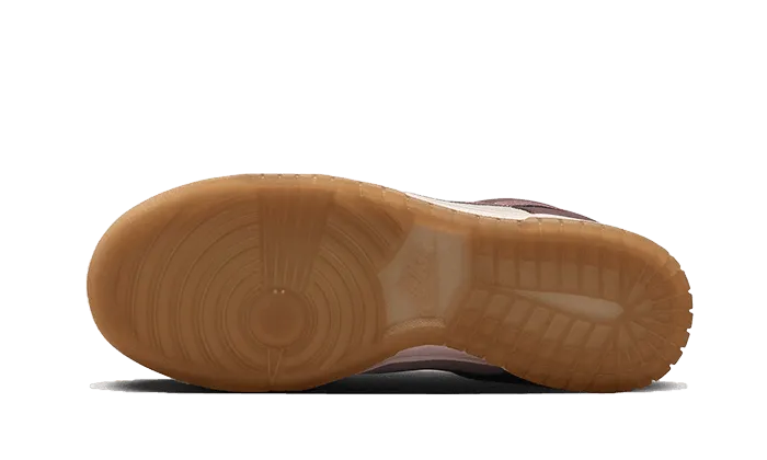 Fashion Step Molded Heel Cushion Dunk Low Plum Eclipse