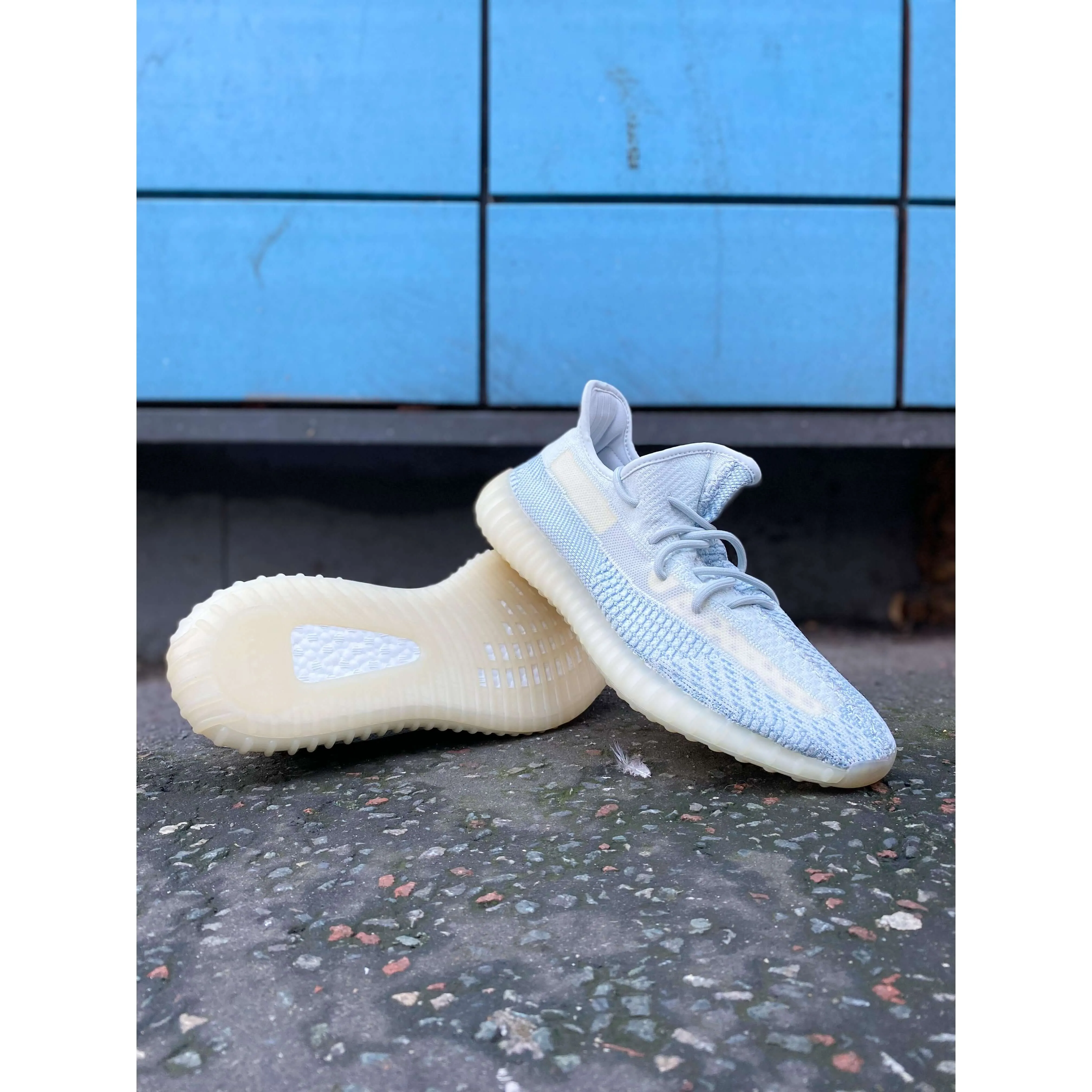 Adidas Yeezy Boost 350 V2 Cloud White (Non-Reflective) Smooth Move