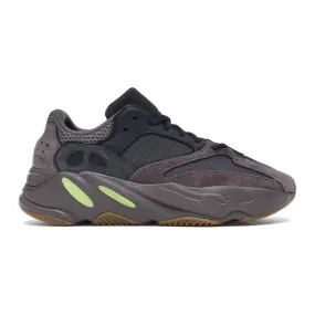 Adidas Yeezy Boost 700 Mauve Smooth Sole On The Run