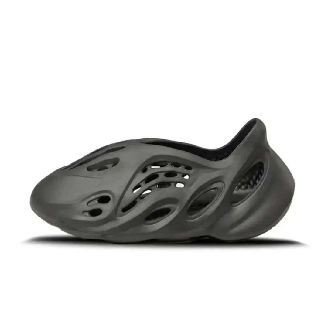 Easy Walk Shoes Adidas Yeezy Foam Runner Carbon