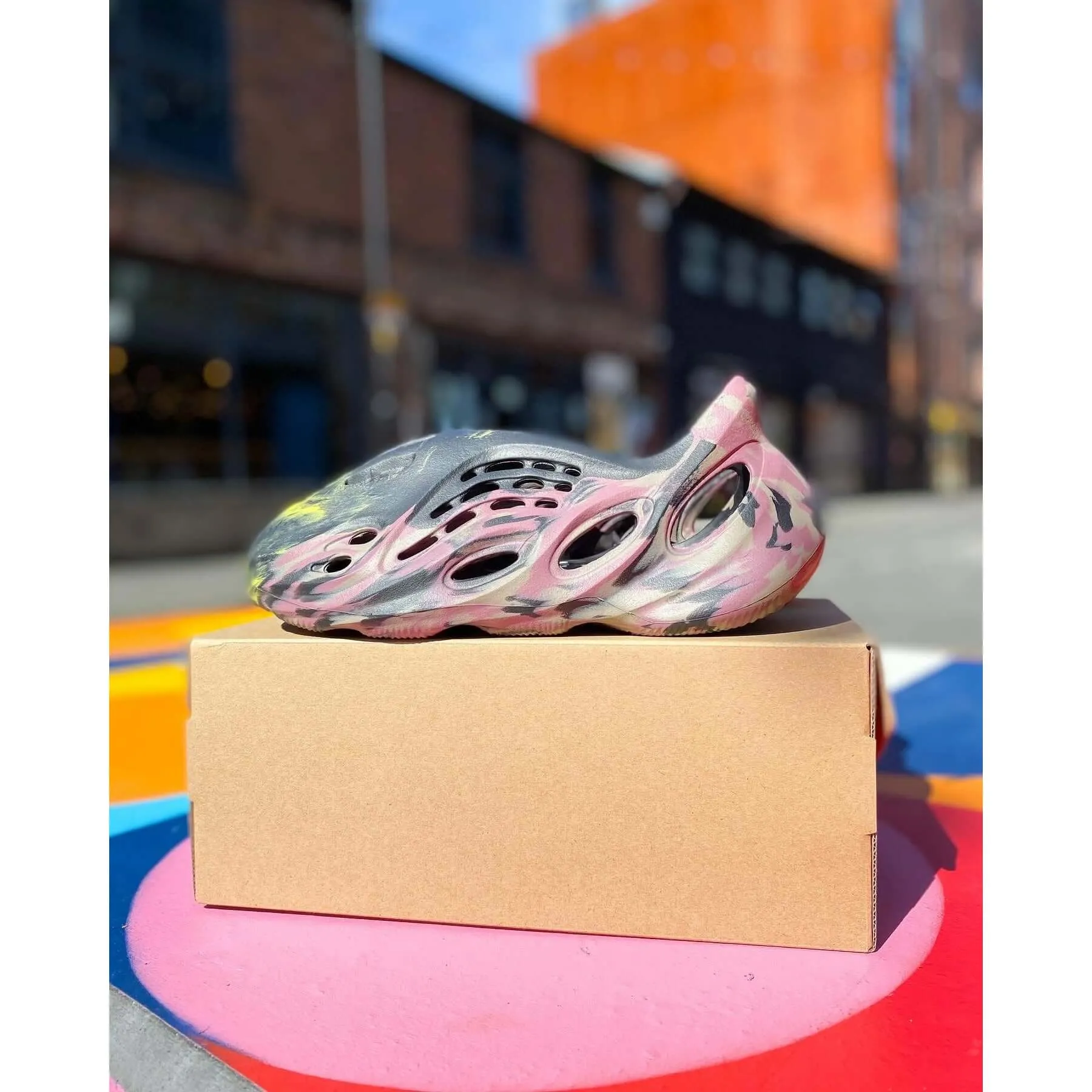 Easy To Clean Slip On Step Comfort Fit adidas Yeezy Foam RNR MX Carbon