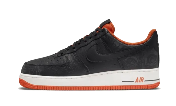 Air Force 1 Low Halloween (2021) Travel Pair