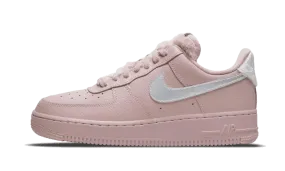 light texture Air Force 1 Low Pink Sherpa