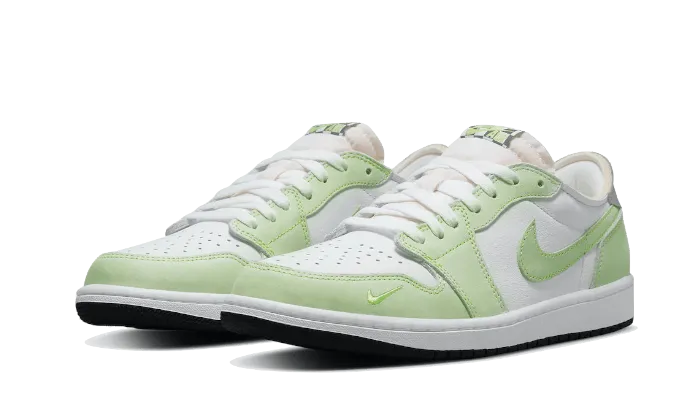 Air Jordan 1 Low OG Ghost Green Cushion Feel Sturdy materials