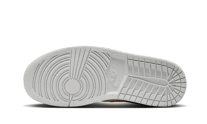 Air Jordan 1 Low SE Celestial Gold Unique cushioning Water   Resistant