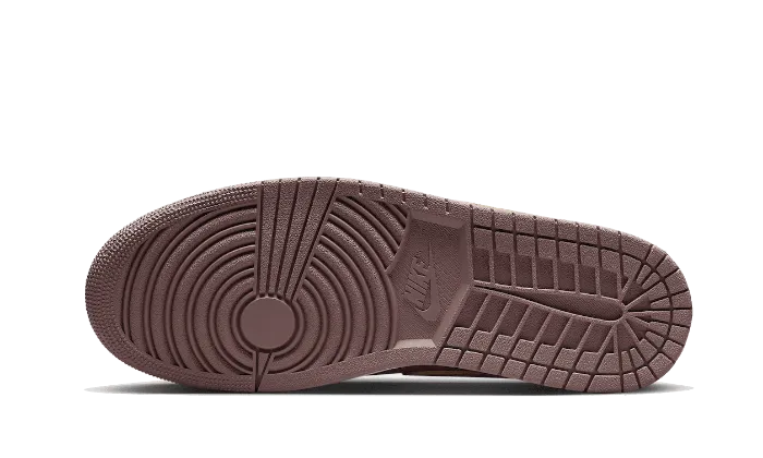 Impact-absorbing design Air Jordan 1 Low SE Craft Sail Taupe Haze