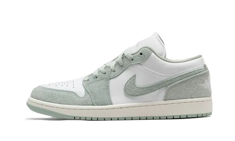 Toe Guard Protection Contoured Footbed Support Air Jordan 1 Low SE White Seafoam