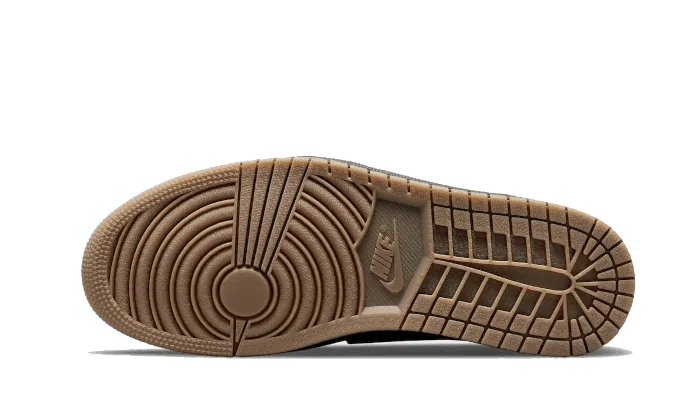 Air Jordan 1 Low Solefly Carnivore All-day Comfort