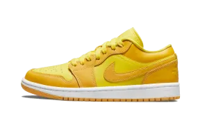 Comfortable Upper Material Rigidity to Flex Ratio Air Jordan 1 Low Yellow Strike
