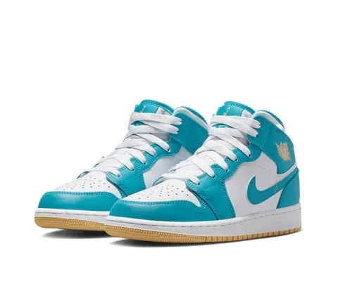 Air Jordan 1 Mid Aquatone (GS) daily user Narrow heel
