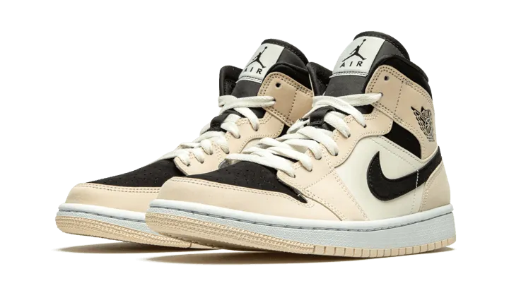 Air Jordan 1 Mid Barely Orange Quick Walk