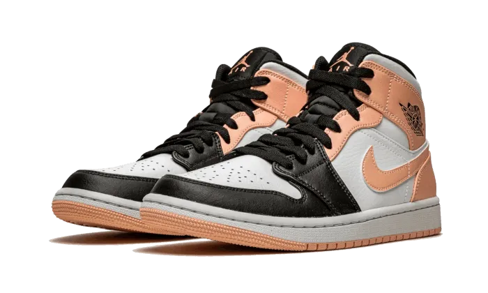 Cushioned lining Microfiber Heel Counter Air Jordan 1 Mid Crimson Tint