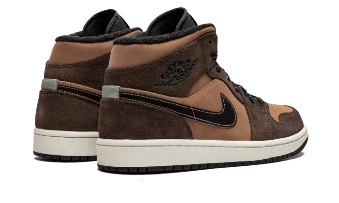 Relax Fit Air Jordan 1 Mid Earthy Brown