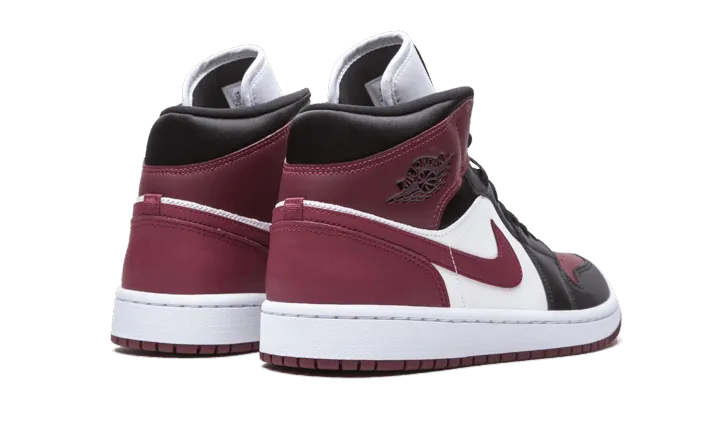 Functional Flex Upgraded arch Air Jordan 1 Mid SE Black Dark Beetroot
