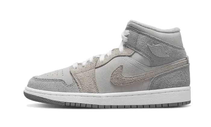 Air Jordan 1 Mid SE Particle Grey Rubber Traction Pattern Padded Feel