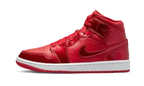Air Jordan 1 Mid SE Pomegranate Flexible Construction