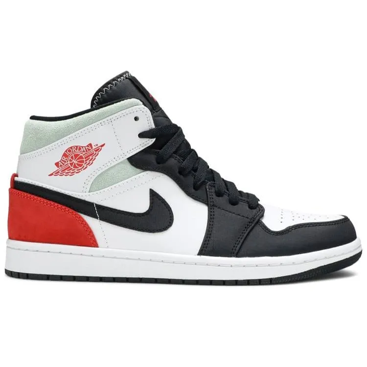 running in rural areas Air Jordan 1 Mid SE Union Black Toe