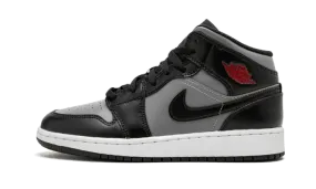 Endurance Fit Statement Piece Air Jordan 1 Mid Shadow Red