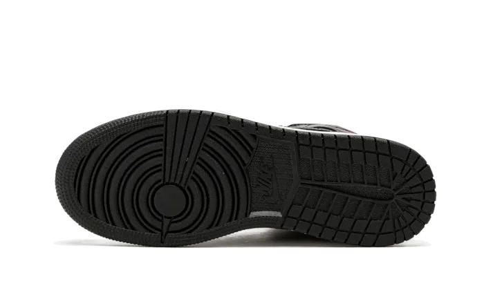 Air Jordan 1 Mid Shadow Red Stay Flexible Durable Wear