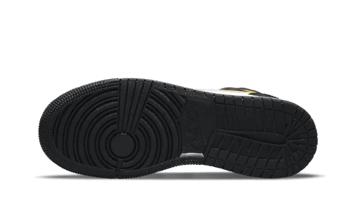 Air Jordan 1 Mid White Pollen Black Lace Up Closure System