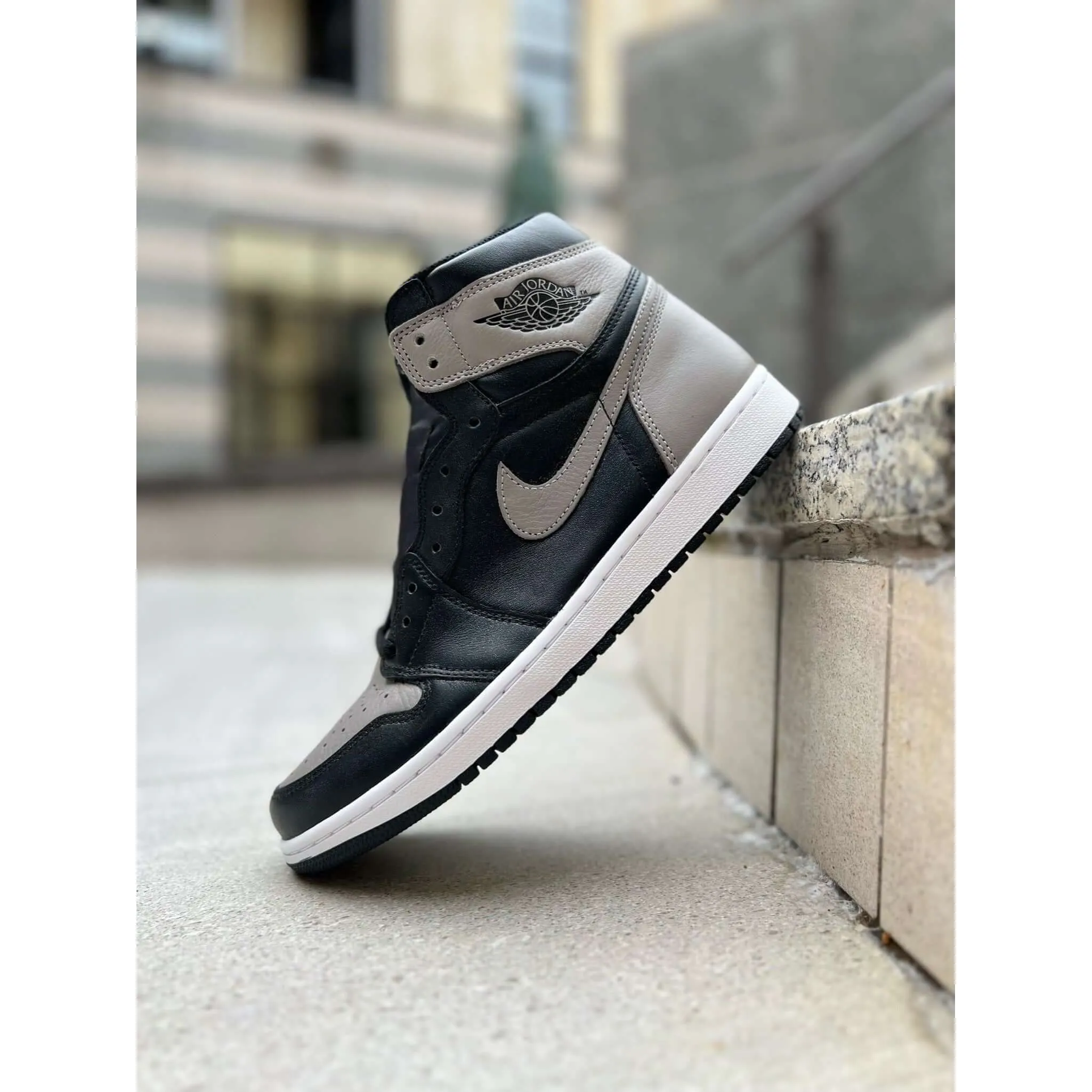 Impressive shock absorption Soft To The Touch Air Jordan 1 Retro High OG Shadow