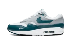 Air Max 1 Dark Teal Green Flex Cushioning Secure Fit Layer