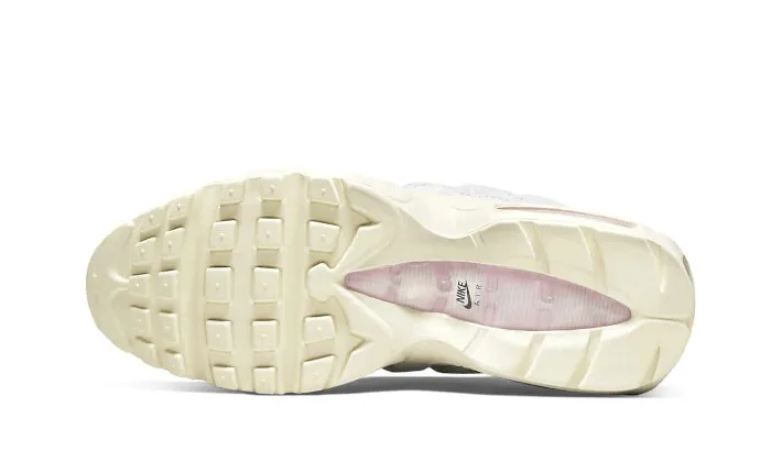 Air Max 95 NH Grey Fog Grip Enhanced Outsole Texture