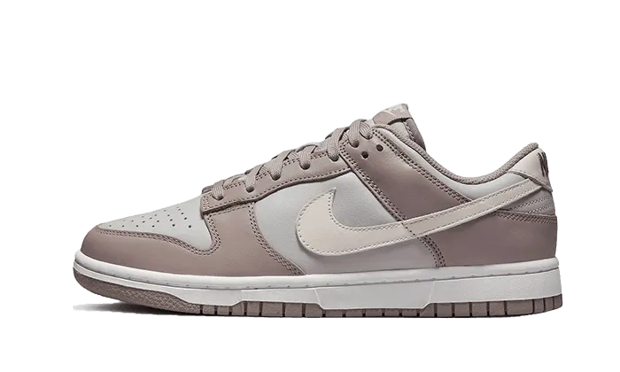 Dunk Low Bone Beige Sculpted cushioning Ventilation Panels