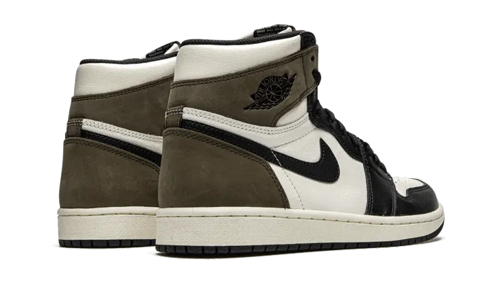 grip - enhancing Air Jordan 1 High Dark Mocha