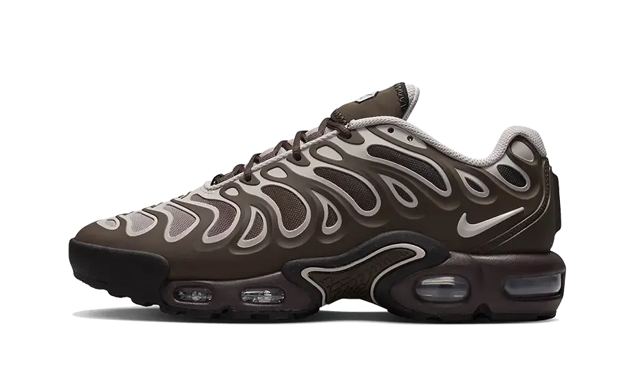Air Max Plus Drift Baroque Brown Lace   Up Closure Effortless Comfort