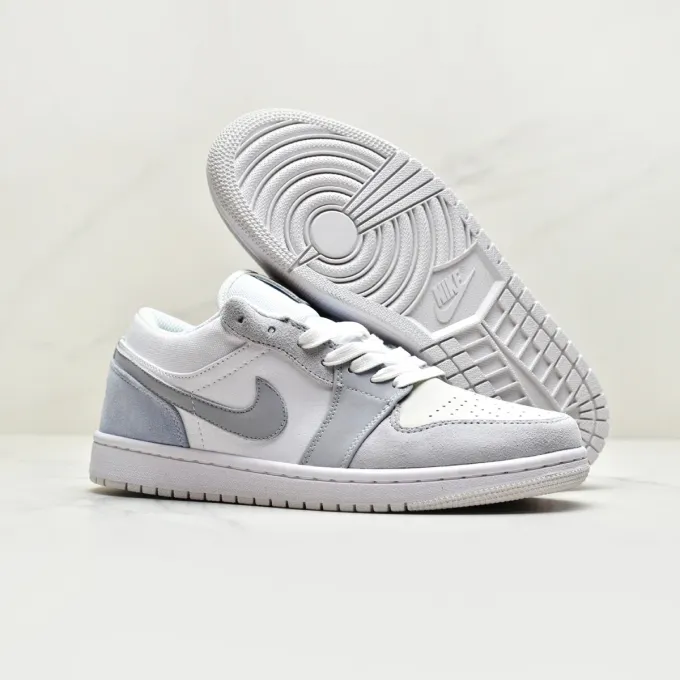 Nike Air Jordan 1 Low Sky Grey Paris All Around Wear