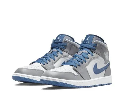dance - shoes heel - support - mechanism - firmness shoes Air Jordan 1 Mid True Blue