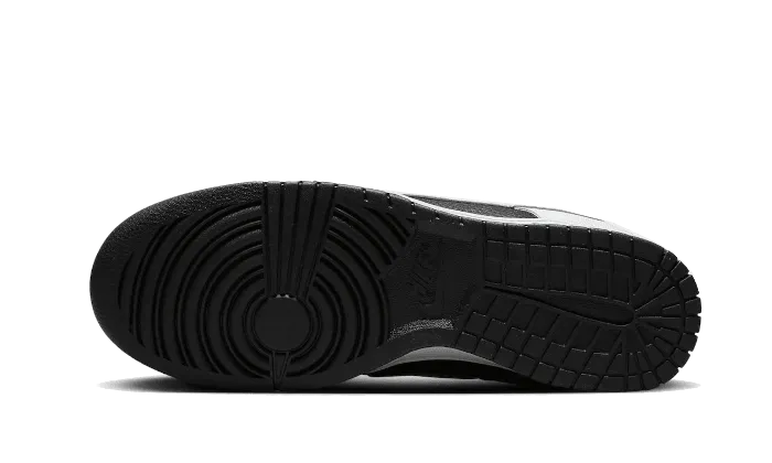 Dunk Low Reverse Panda Volt Fashionable Look Active Zone