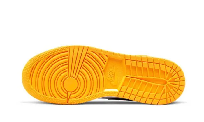 Active Wear Hybrid Cushioning System Air Jordan 1 Mid Taxi