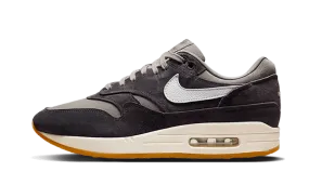 Air Max 1 Crepe Soft Grey Slip   Resistant Flexible Forefoot Design