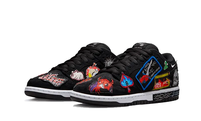 Fashion-forward style Structured Design SB Dunk Low Neckface