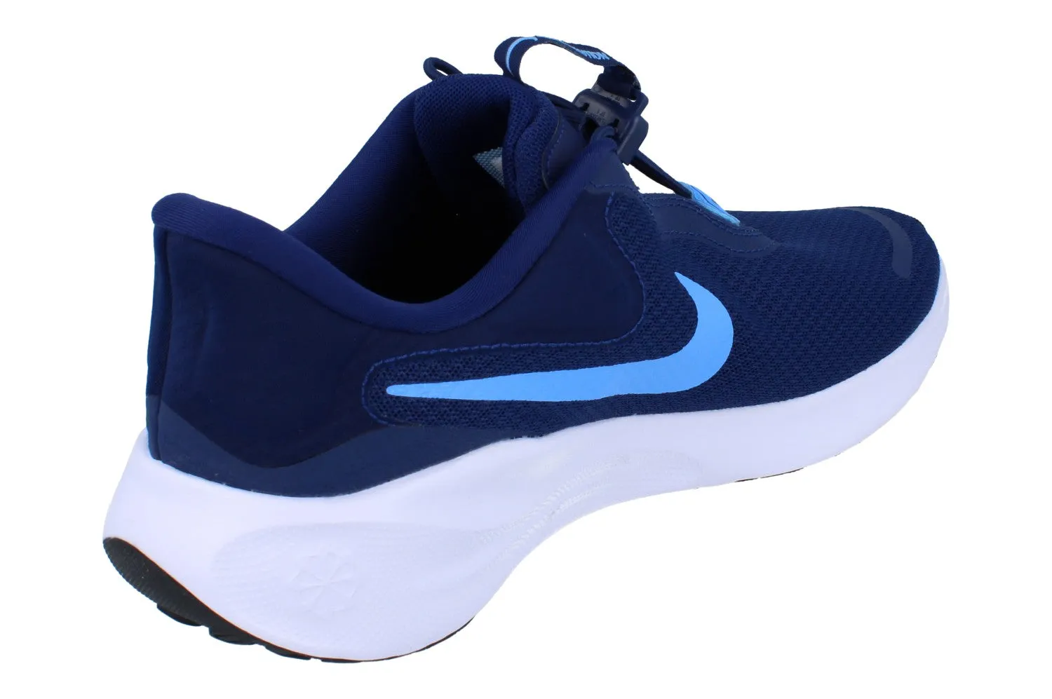 Nike Revolution 7 Easyon Mens Fq4112  400 lightweight design shoes running in a racecourse