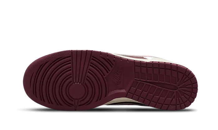 Dunk Low Retro PRM Valentine's Day (2023) Impact Guard