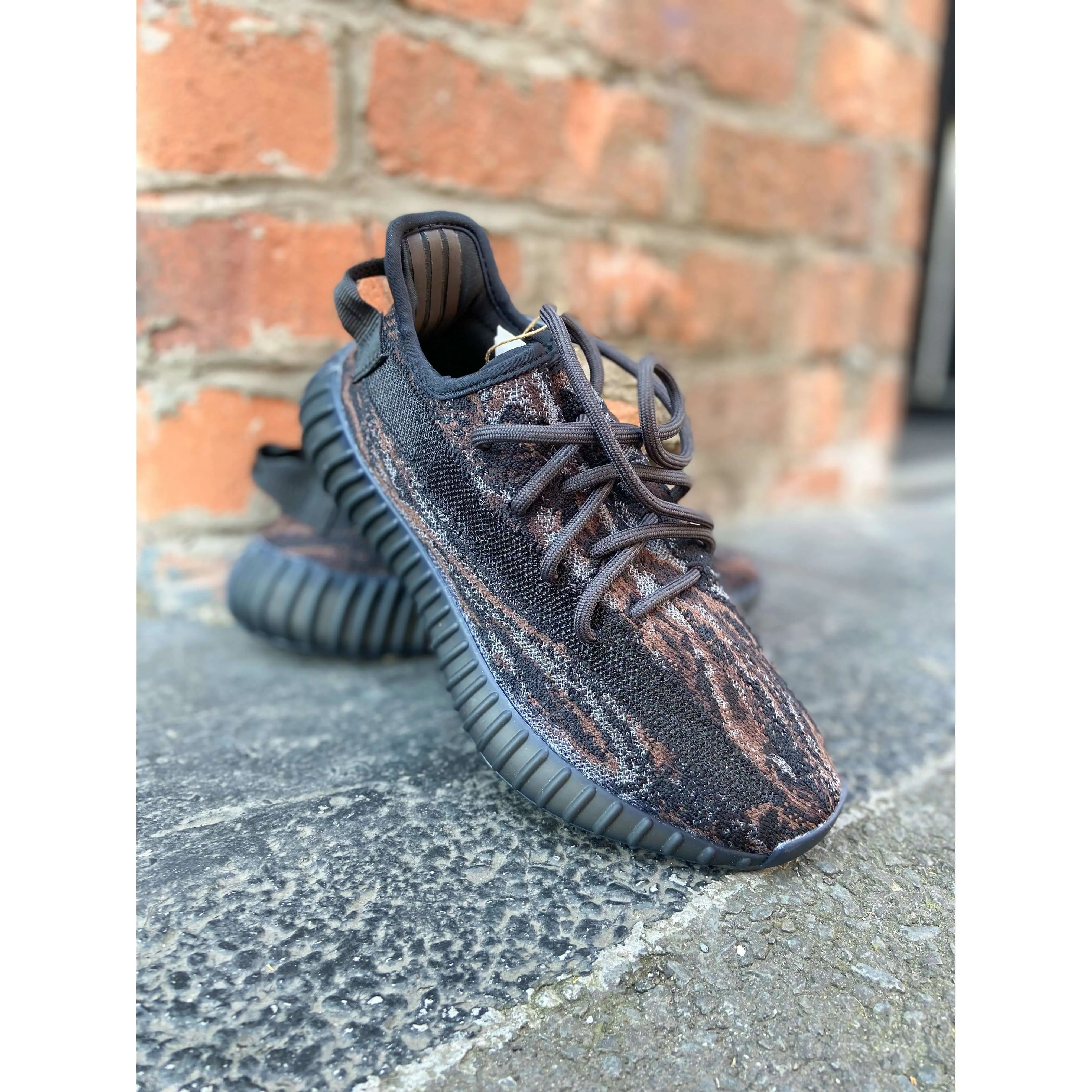 Adidas Yeezy Boost 350 V2 MX Rock Wild Hike