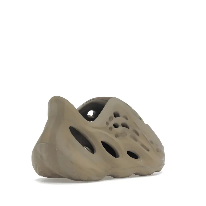 Quick Walk Fit Yeezy Foam RNNR Stone Sage (Infants)