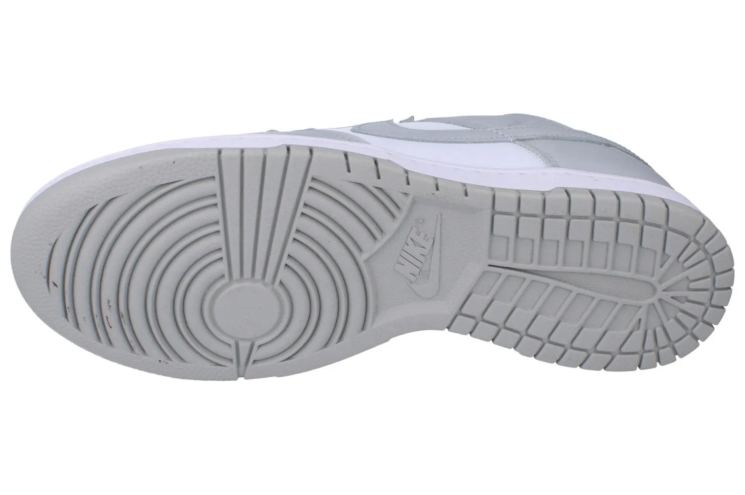 Performance Stability Nike Dunk Low Retro Mens Trainers DD1391 103