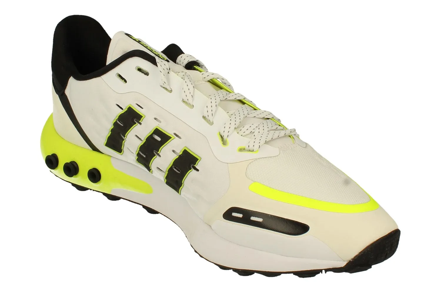 tapered shoes Secure Comfort Adidas Originals La Trainer III Mens Running Sneakers FY3704