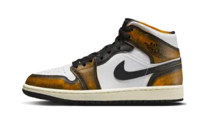 Durable Rubber Compound Multi-functional materials Air Jordan 1 Mid SE Orange Wear-Away