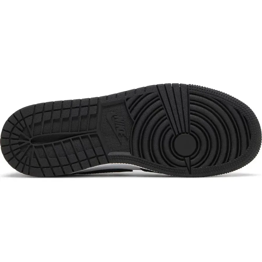 half - marathoning pastel - colors Jordan 1 Low OG Bleached Coral (GS)