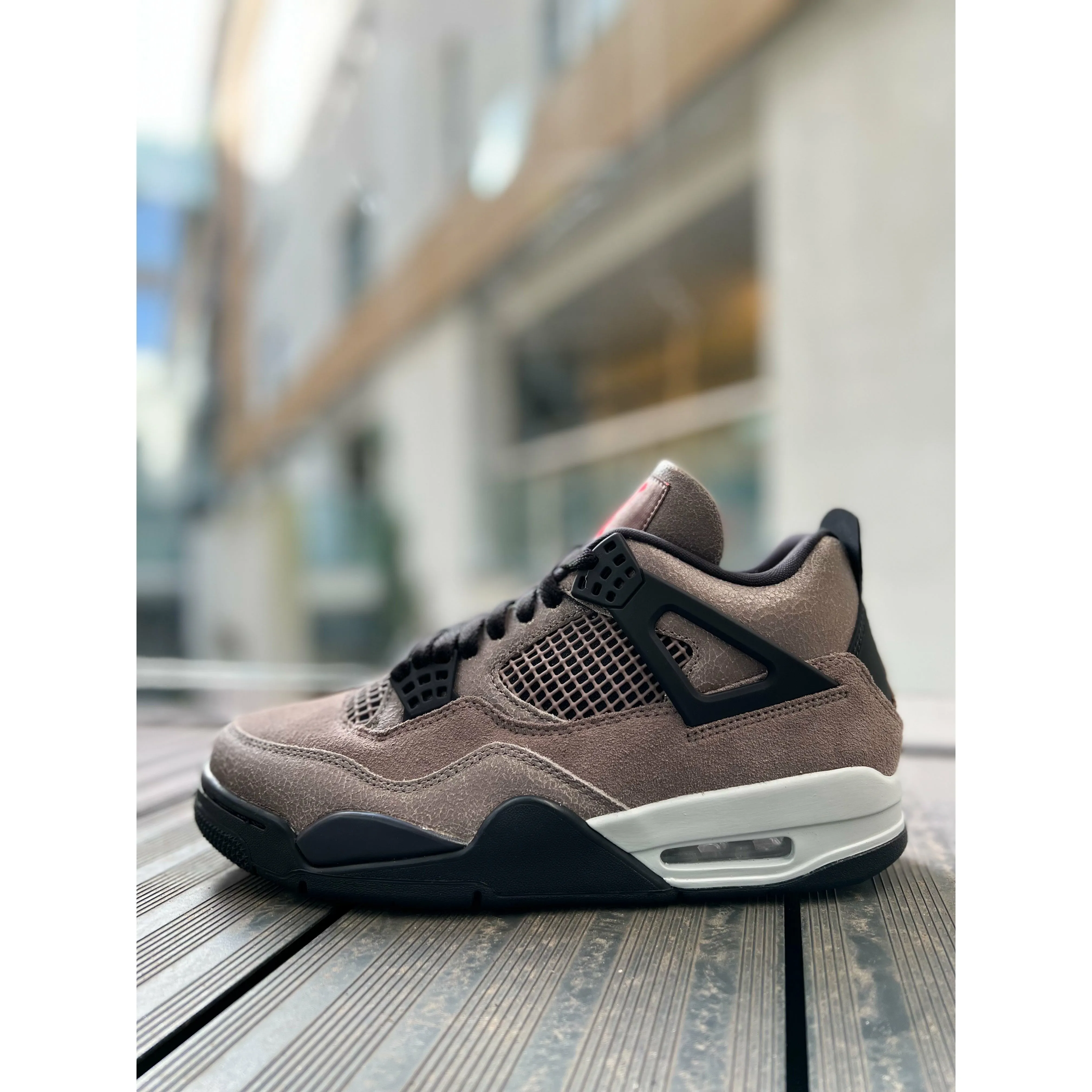 Jordan 4 Retro Taupe Haze Competitive Hard surface protection