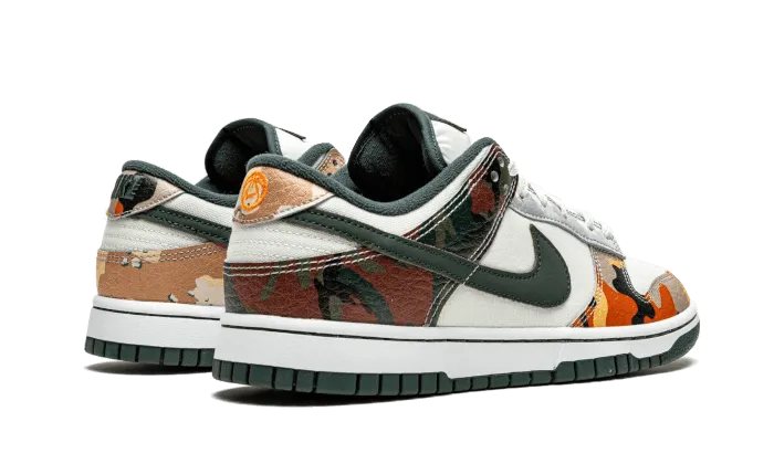 Dunk Low SE Sail Multi-Camo Air Cushioned Heel