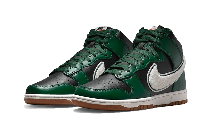 Dunk High Chenille Swoosh Black Green Stability frame