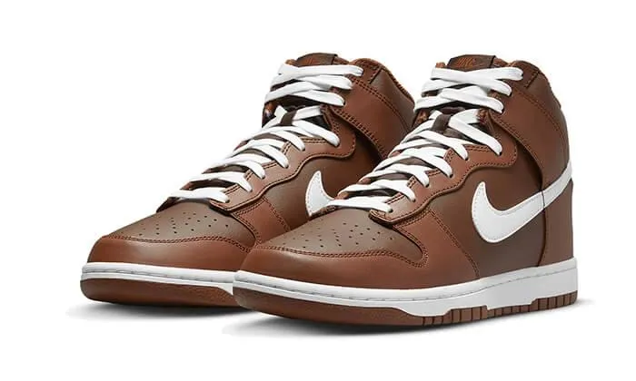Stylish Option SuedeUpper Dunk High Chocolate