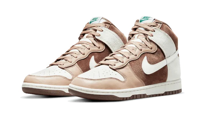Dunk High Light Chocolate Layered Comfort