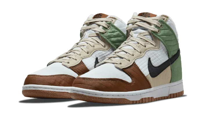 Dunk High Next Nature Summit White Reinforced Toe Guard Fashion-forward comfort